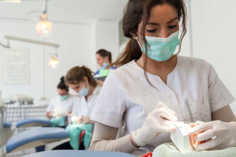 curso protesico dental practicas