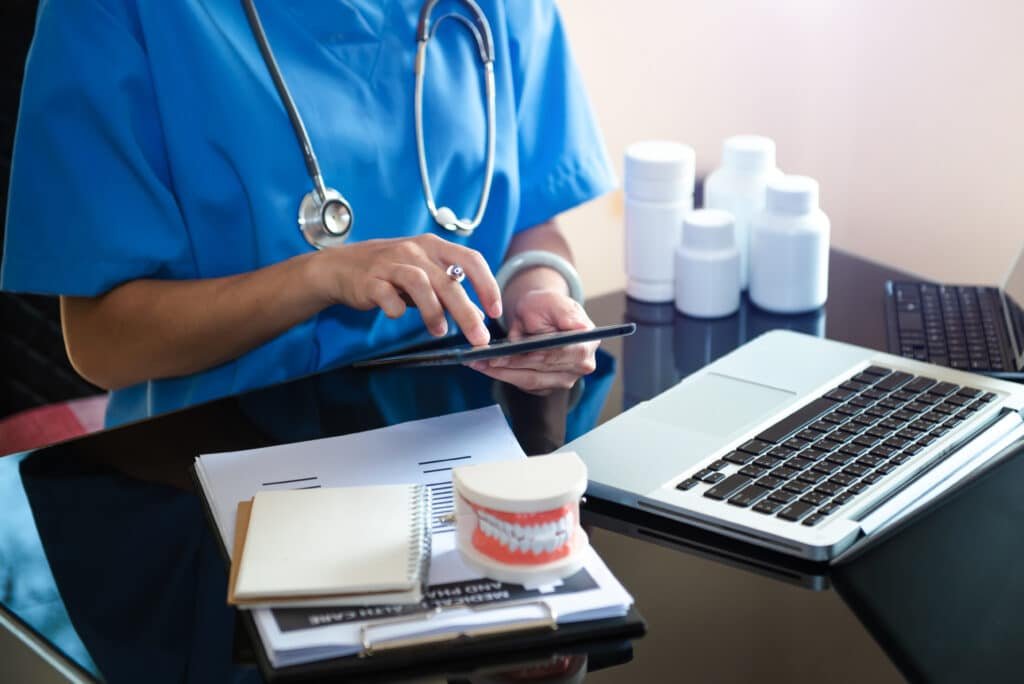 como acceder a odontologia desde fp